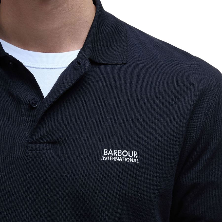 Lightweight Pique Essential polo da uomo Barbour International | MML1467BK11